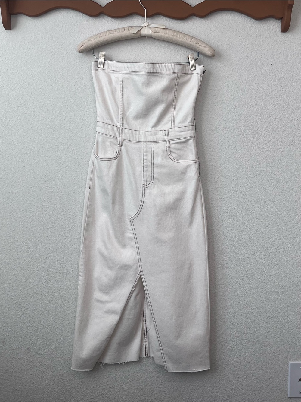 Gianni Bini White Strapless Denim Midi Dress